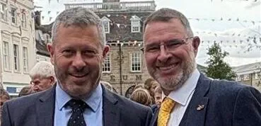 Dr Matt Wyse and CCP Paul Mullins.