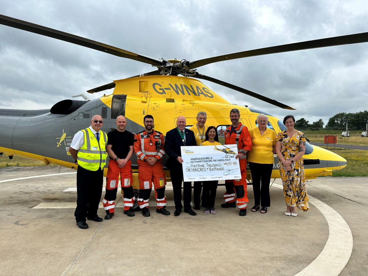 Former Mayor of Nuneaton helps local lifesaving air ambulance charity