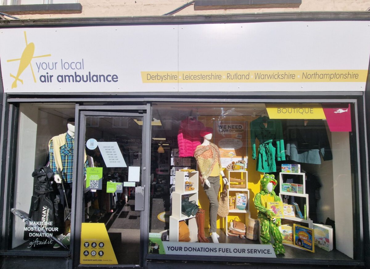 Atherstone charity store celebrates funding more than 1,000 lifesaving missions