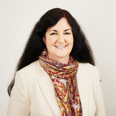 Image of Jane Burt, TAAS Non-Executive Director smiling to the camera.