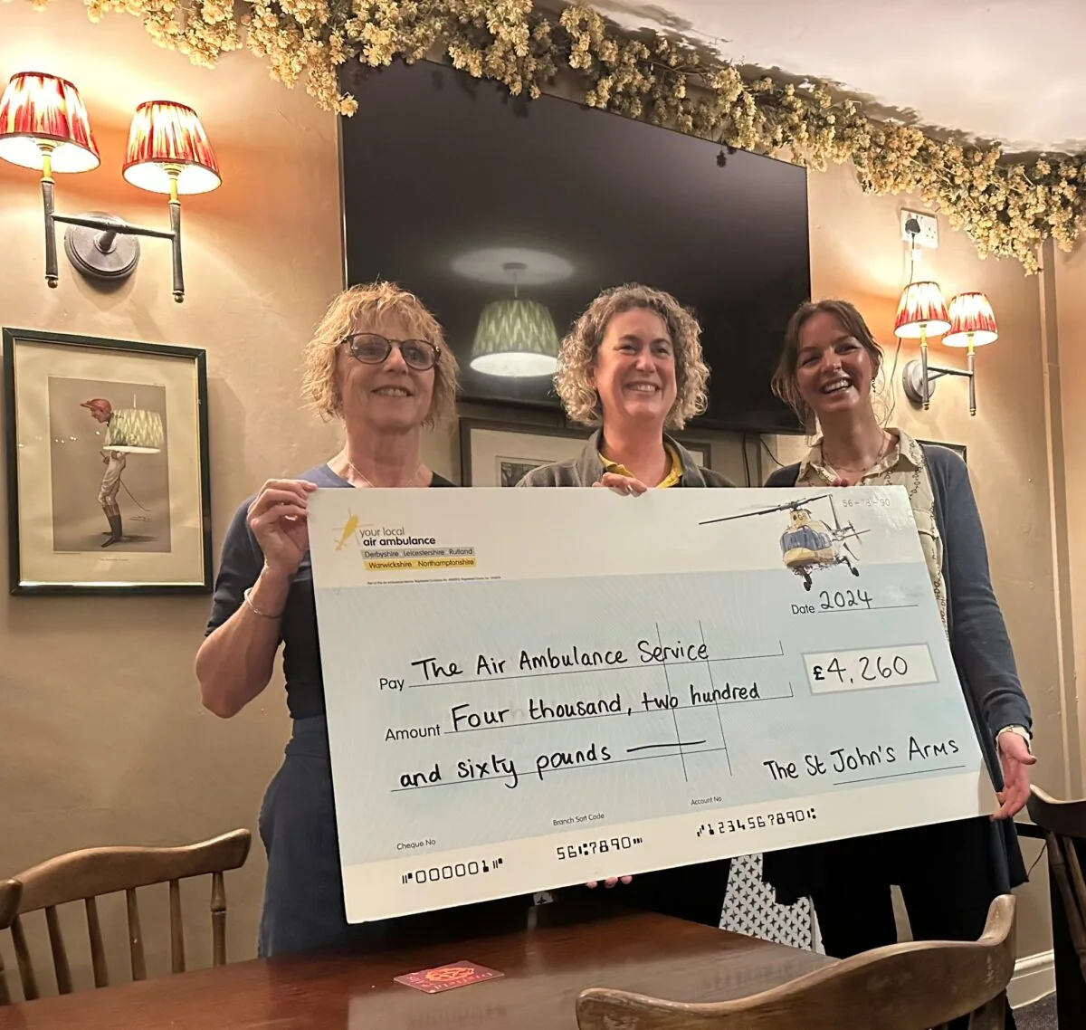 Bedford pub raises more than £4,000 to support lifesaving charity